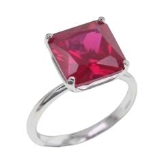 Ювелирное изделие - Кольцо из серебра с цирконами в магазине Best-Gold 028075